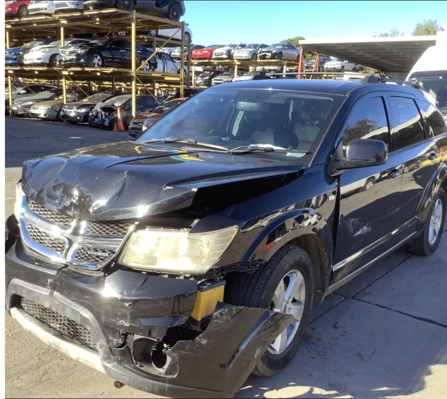 Reclaim Your Parking Space And Sell Your Old Car To QLDs Top-Tier Car Buyer